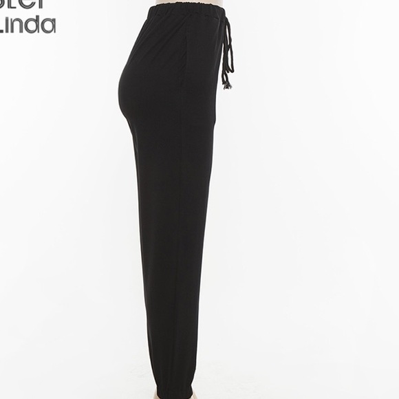 🖤SALE🖤 High waisted black sweatpants - Picture 5 of 6